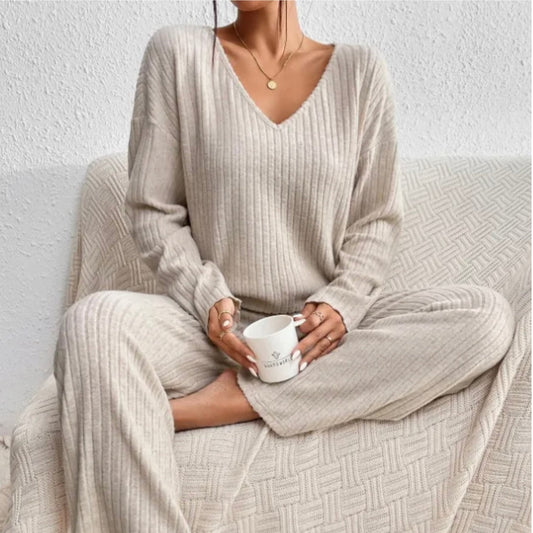 Lily | V-Cut Ribbed Cozy Loungewear Set
